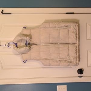 Old Navy fleece-lined puffer vest
